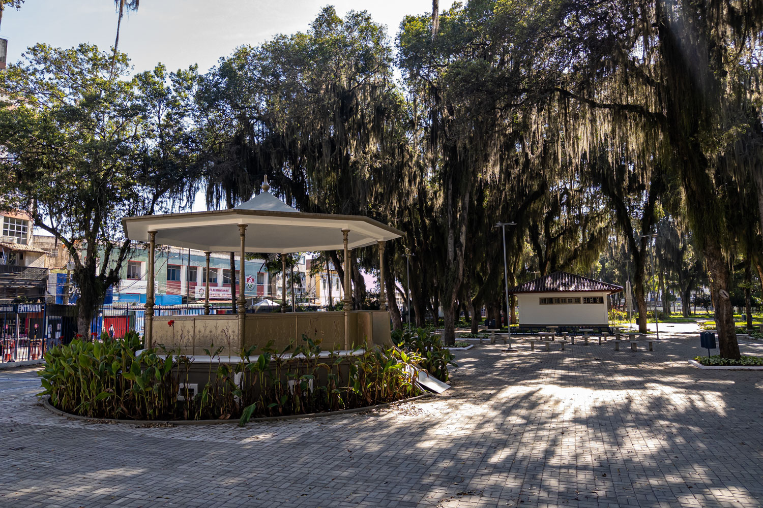 Revitalização da Praça Veríssimo de Mello reforça memória, cultura e novo ciclo para o Centro Histórico de Macaé