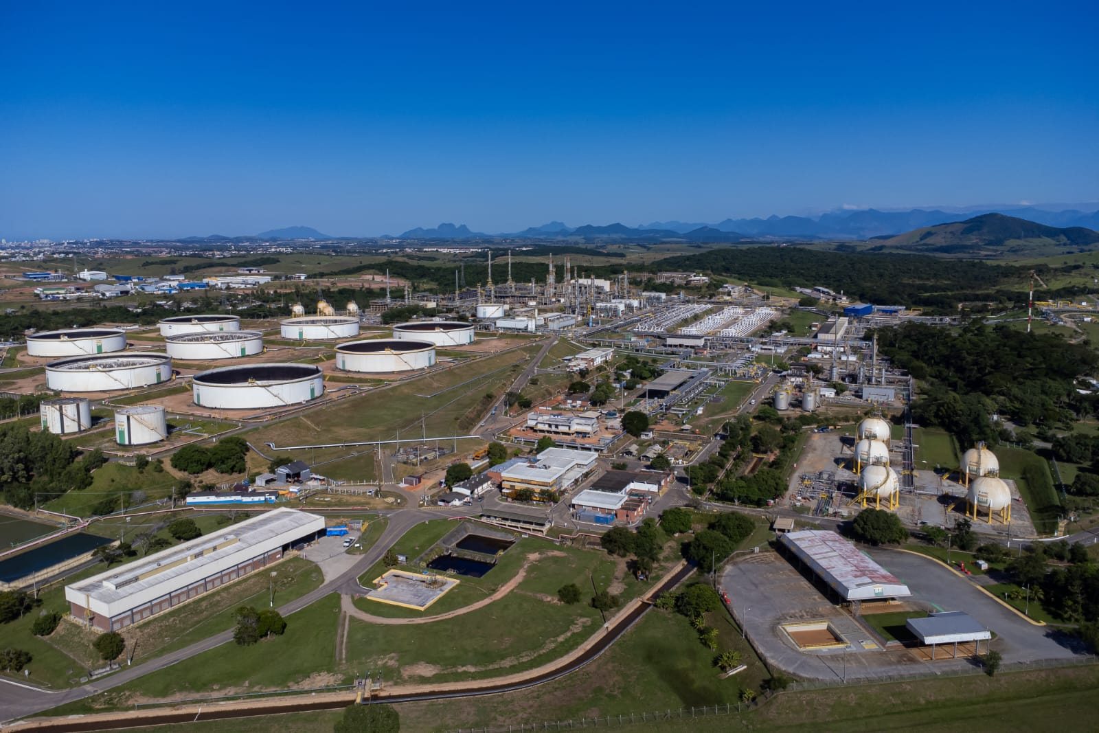 Macaé amplia oportunidades e disponibiliza 781 oportunidades de emprego