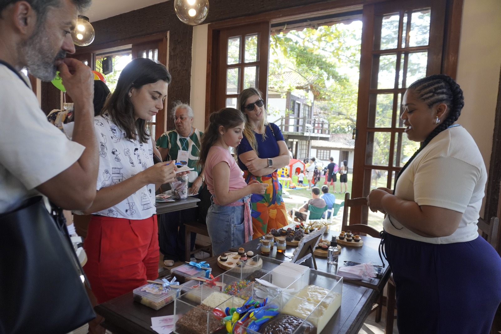 Evento gratuito reúne setor de festas infantis em Rio das Ostras-RJ