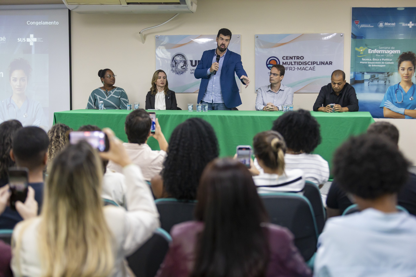Semana da Enfermagem 2026 é aberta com homenagens e valorização da categoria