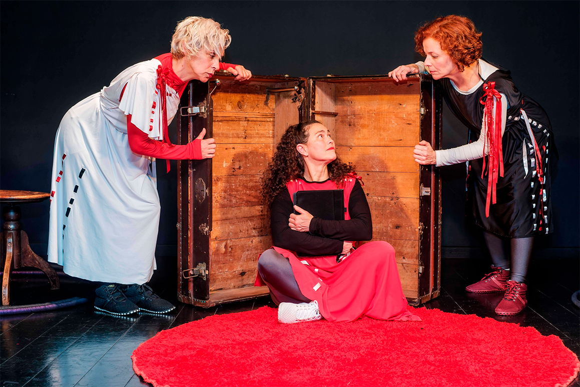Companhia Arteira de Teatro, de Nova Friburgo/RJ, se apresenta no Rio de Janeiro em 22 de maio