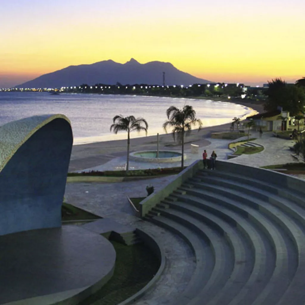 Enel Rio leva cinema ao ar livre e ações de sustentabilidade ao Centro de Rio das Ostras