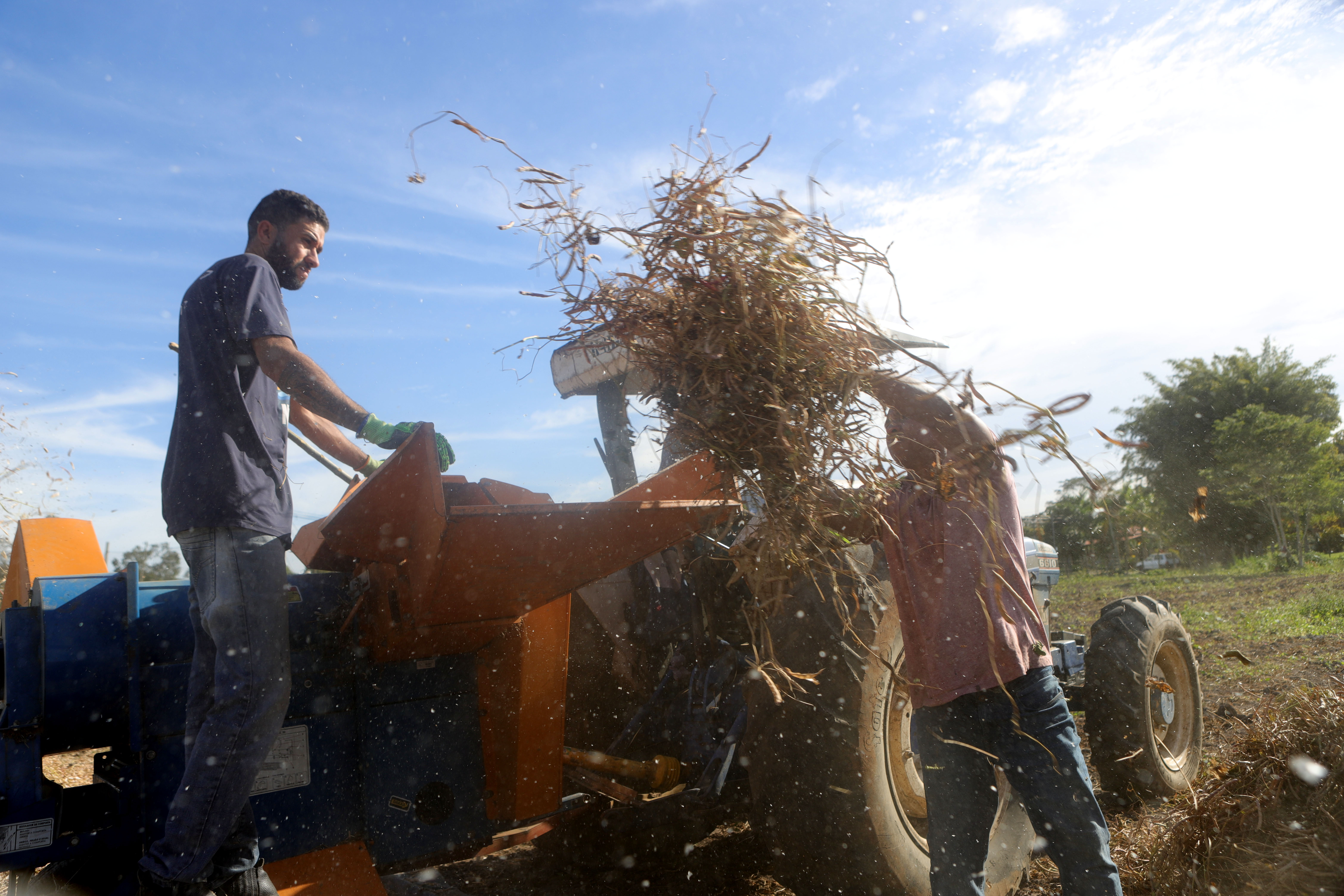 Rio das Ostras reúne produtores rurais para propor fortalecimento do setor