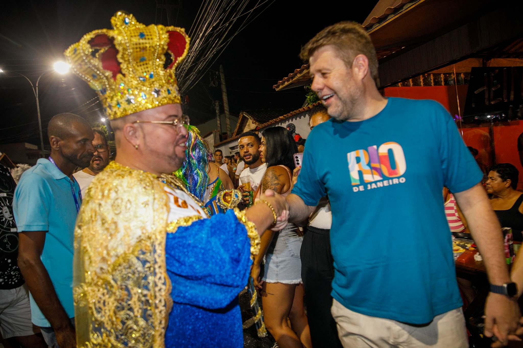 O secretário Gustavo Tutuca na abertura do Carnaval de Pinheiral_Crédito João Miguel Junior