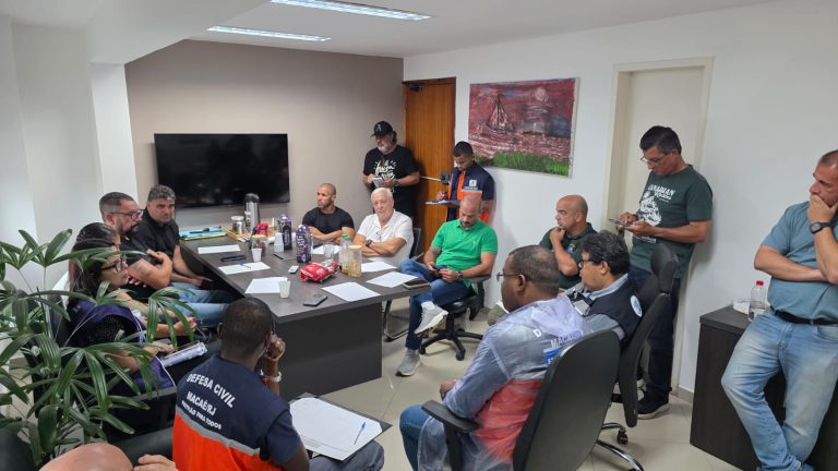 Chuvas: Prefeitura restitui o Gabinete Municipal d...